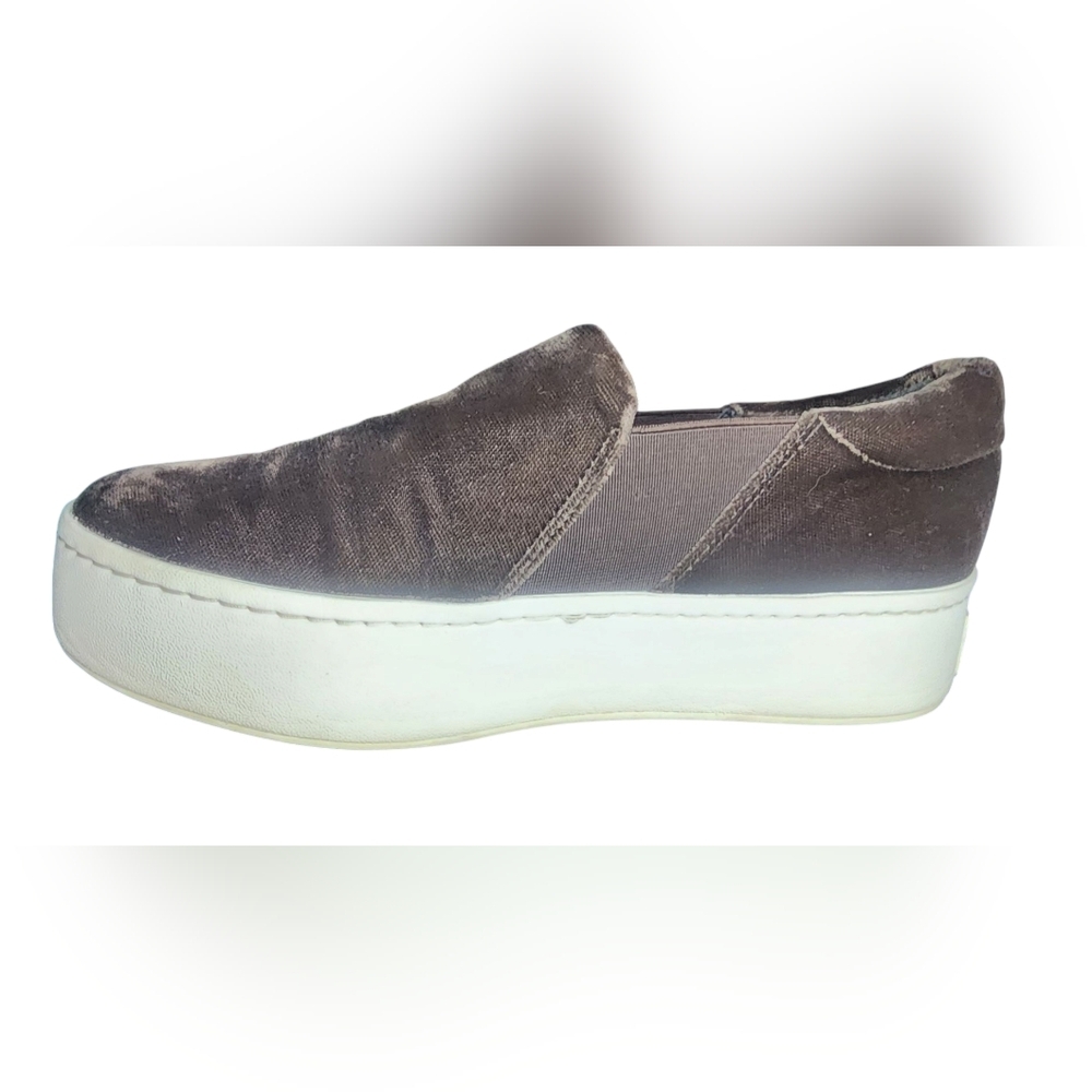 Vince Warren Brown Velvet Slip-On Sneakers, Womens 5.5​ - Picture 6 of 7